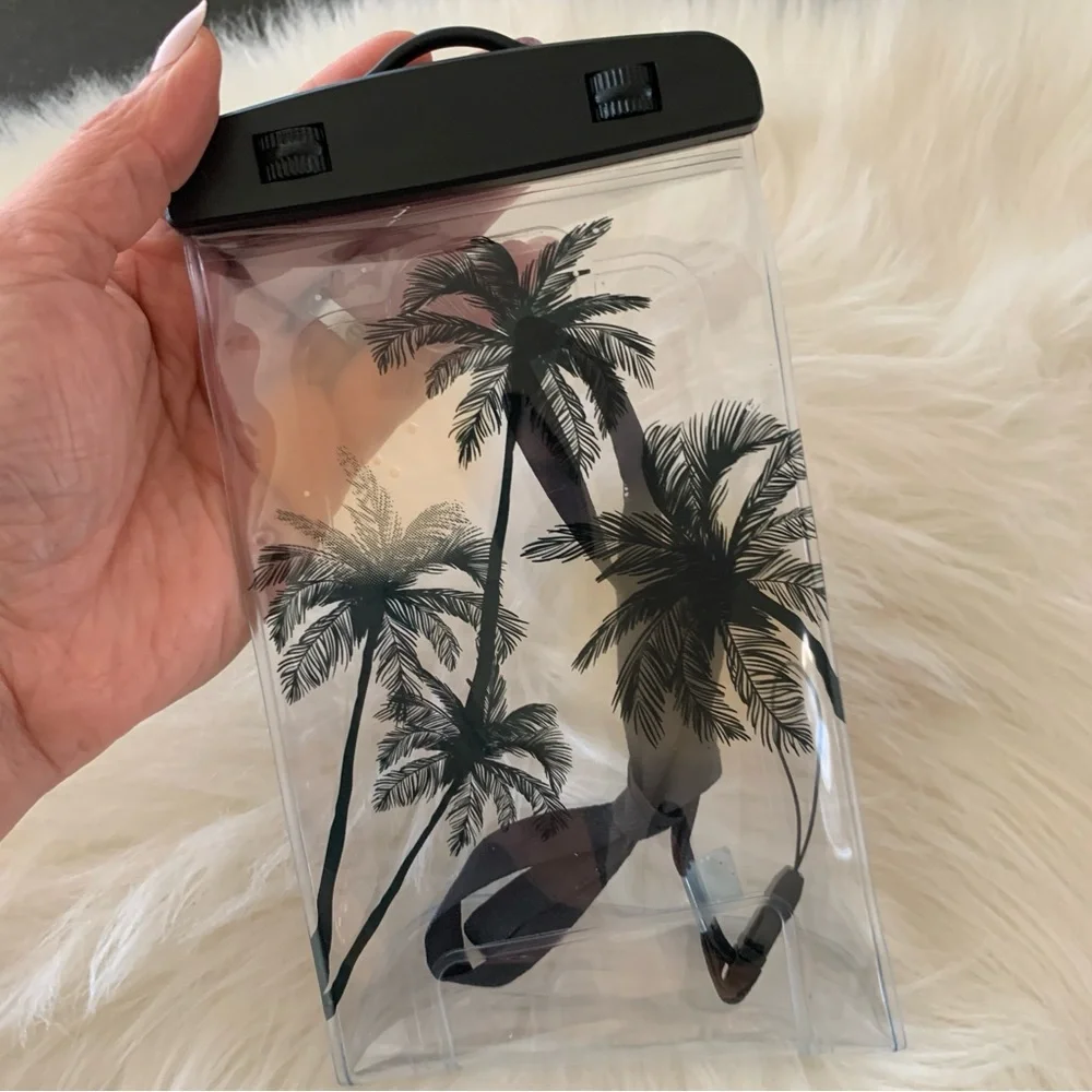 Urban Outfitters Waterproof Smartphone Bag -Black